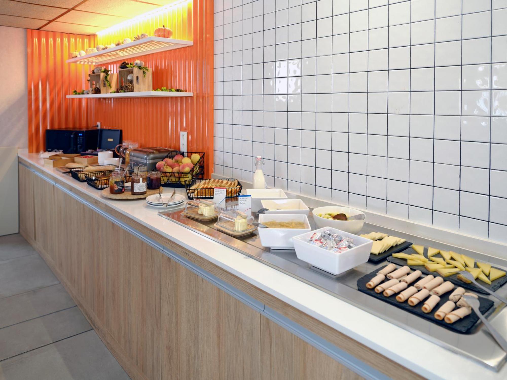Ibis Budget Toulouse コロミエ エクステリア 写真